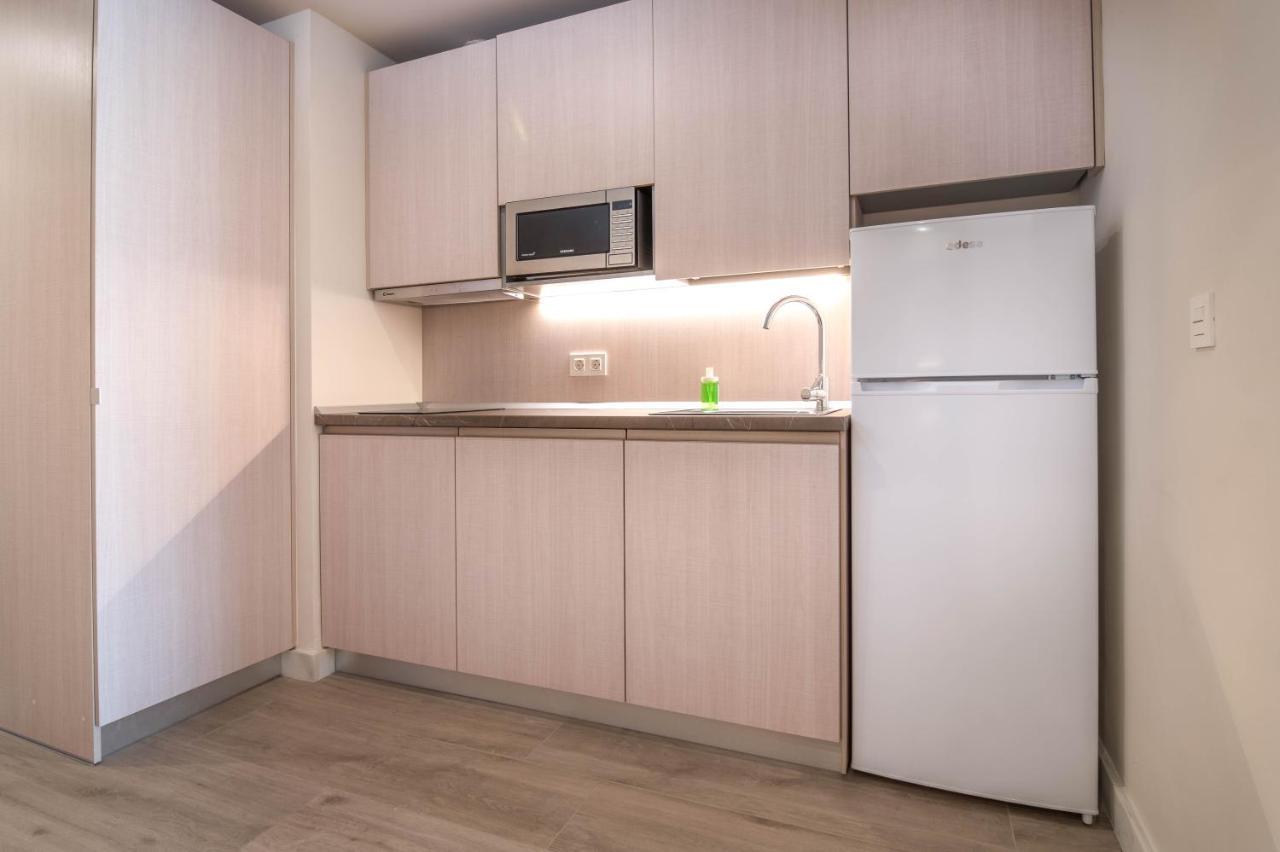 Aljarafe Suites By Qhotels Gelves Ngoại thất bức ảnh