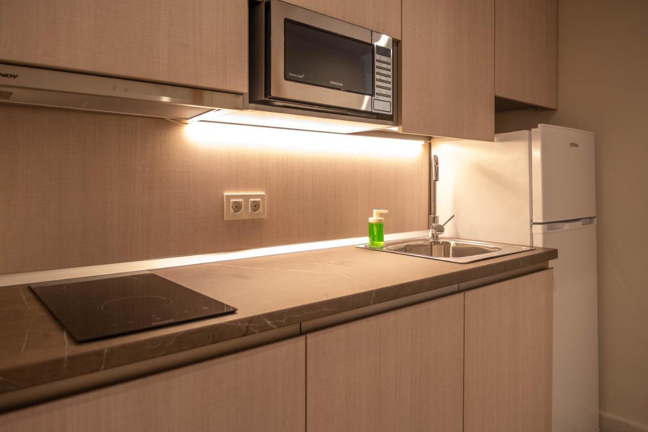 Aljarafe Suites By Qhotels Gelves Ngoại thất bức ảnh
