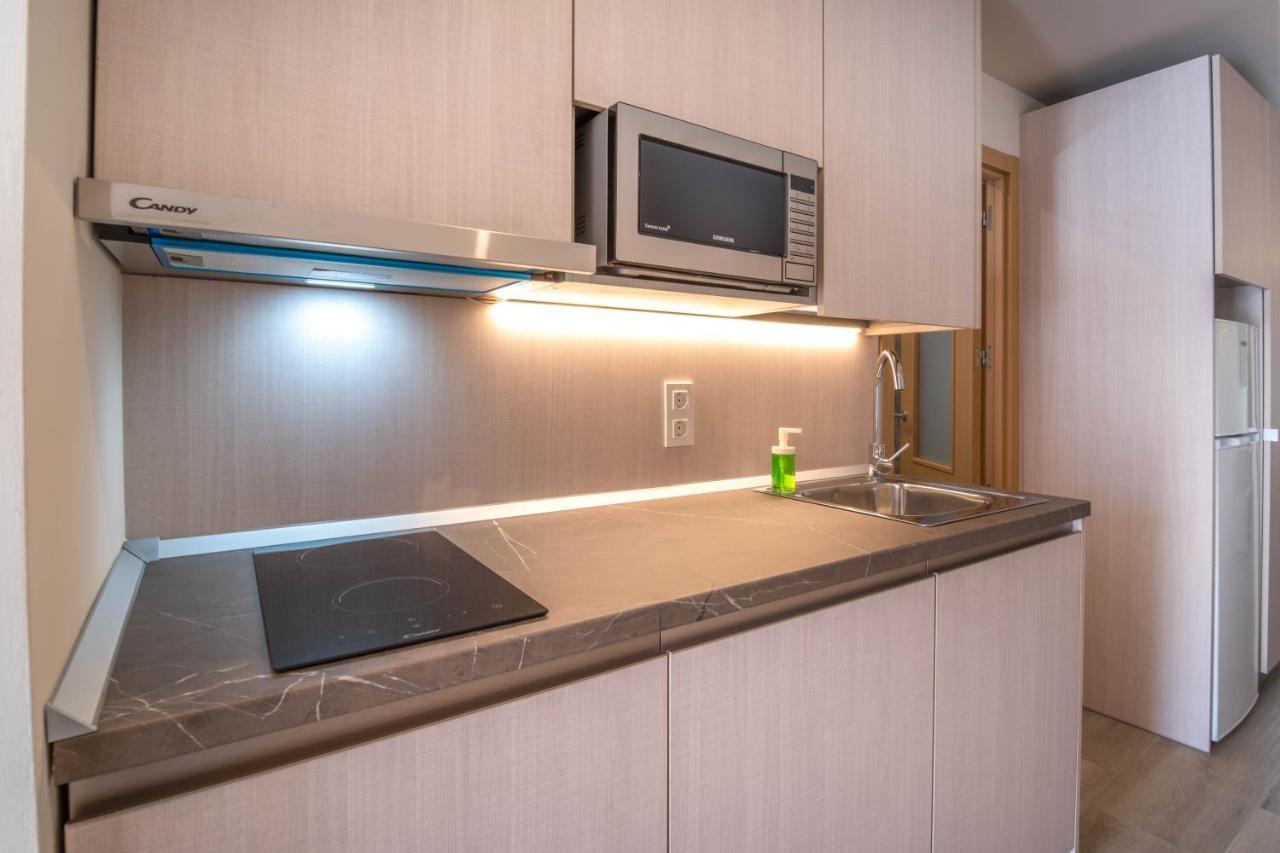 Aljarafe Suites By Qhotels Gelves Ngoại thất bức ảnh