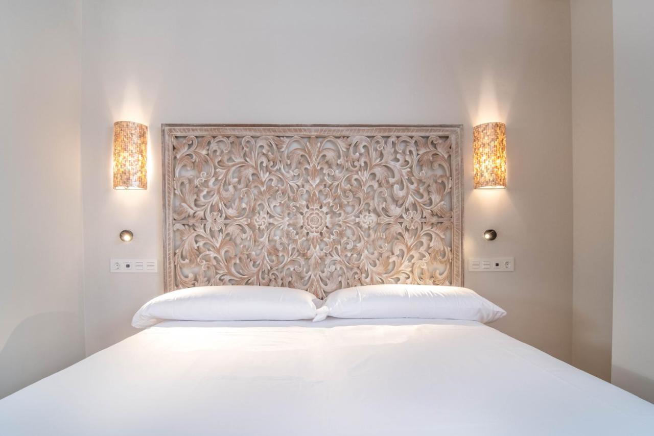 Aljarafe Suites By Qhotels Gelves Ngoại thất bức ảnh